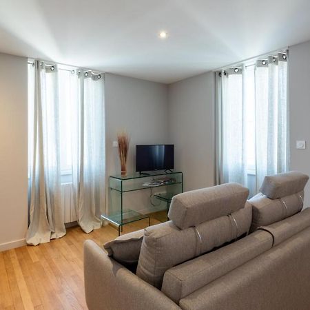 L'Aubrac, T2 Classe Meuble De Tourisme Rodez Bagian luar foto